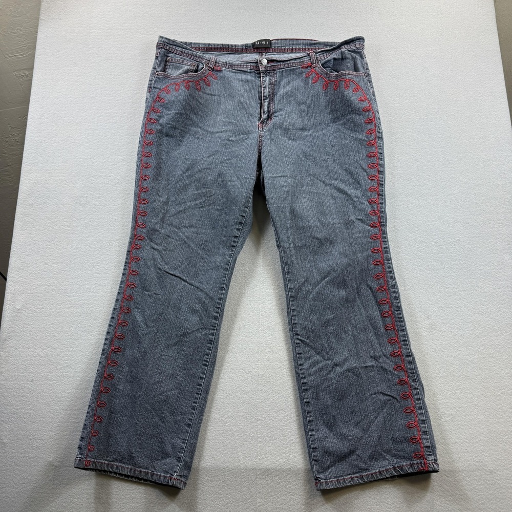U-51 Jeans Womens 22W Gray‎ Straight Relaxed Embroidered Red Stitch Denim 42x29